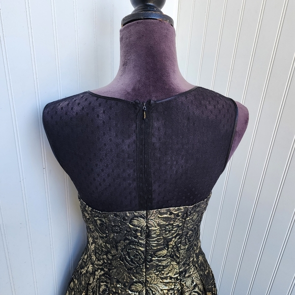 Luxe Carmen Marc Valvo Fit and Flare Dress Women's 4 Gold Black Sheer Jacquard - Picture 16 of 16